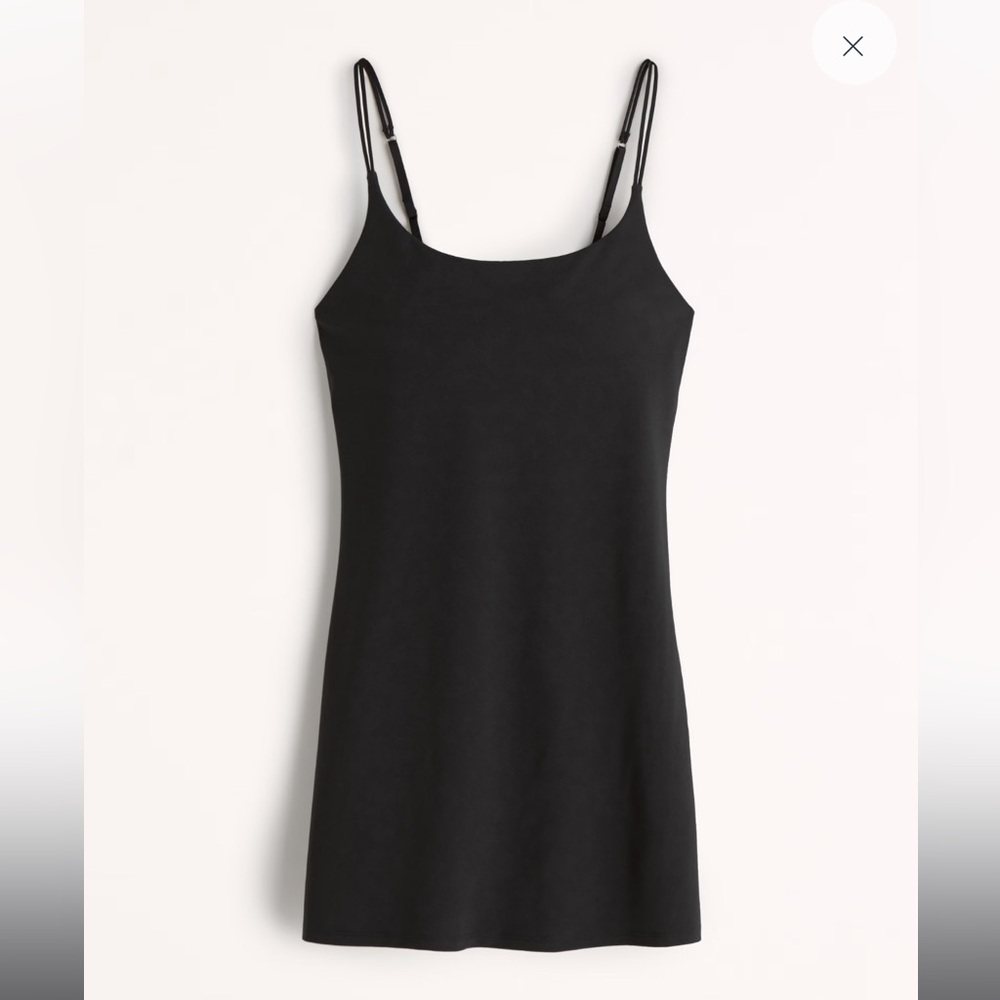 A&F olive green exercise dress with built in shorts (pockets!). Worn twice. - Picture 6 of 7